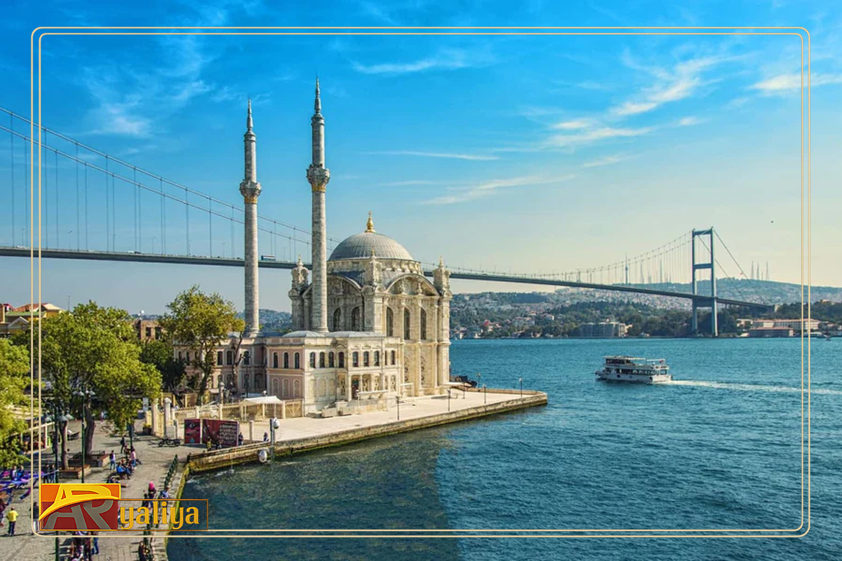 تواصل معنا الآن لتخطيط لاجل الرحلات السياحية
